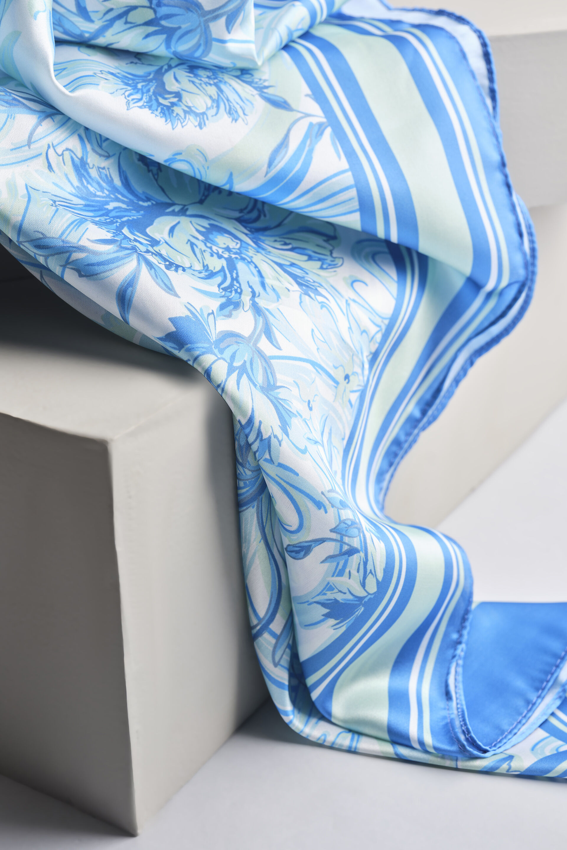 Blue Florals Scarf, , image 1